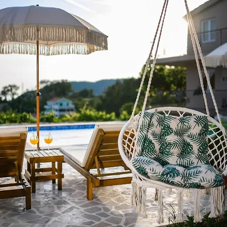 Charming Vineyard Villa