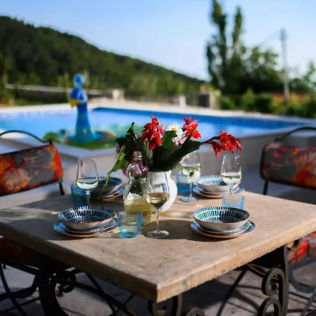 Villa Charming Vineyard *