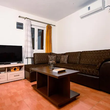 Villa Charming Vineyard Budva