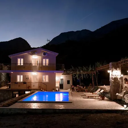 Charming Vineyard Villa Budva