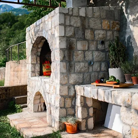 Charming Vineyard Villa