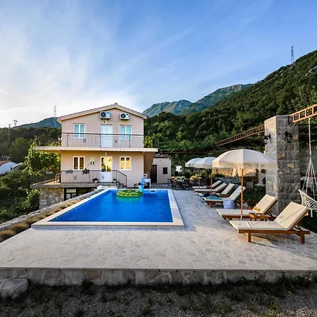 Villa Charming Vineyard Budva